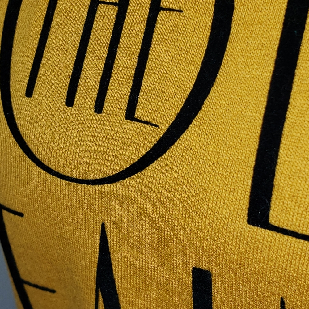 LOV Boutique. The Bold & Beautiful Crop Hoodie - Picture 2 of 8